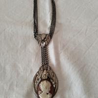 Collana Vintage con cammeo
