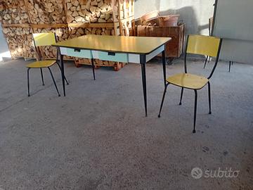 tavolo vintage salvarani 