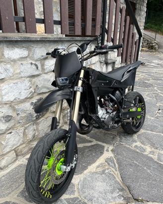Husqvarna sm 125
