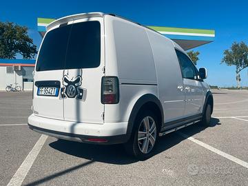 Caddy 1.6 cross volkswagen