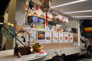 Food Truck ristrutturato a nuovo