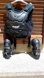Corazza e ginocchiere (cross/enduro)