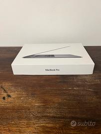 MacBook Pro 15.4” (2018) – i7, 16GB RAM, 500GB SSD