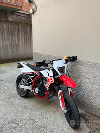 Swm SM 125 R