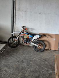 ktm 125 exc six days argentina