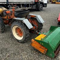 Trattore PASQUALI con TRINCIA