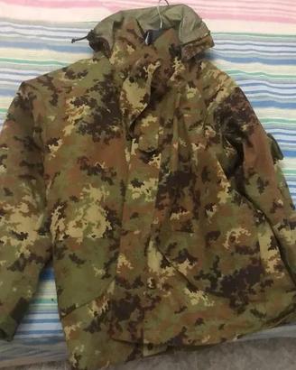 giubbotto militare goretex