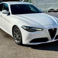 Alfa Romeo Giulia 2.2 Turbodiesel 150 CV AT8 Super