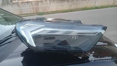 Proiettore  dx audi A1 LED 2024 paraurti post.