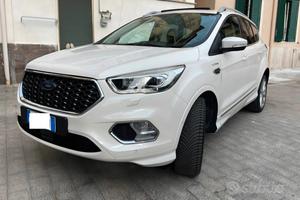 Ford Kuga Vignale 2.0 180 cv 4x4 tetto