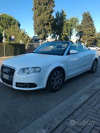 Audi A4 cabriolet S-Line 170cv