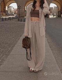 Coordinato taupe