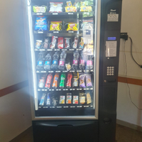 1 Distributore automatico necta rondo