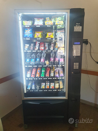 1 Distributore automatico necta rondo