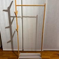 Appendiabiti in legno