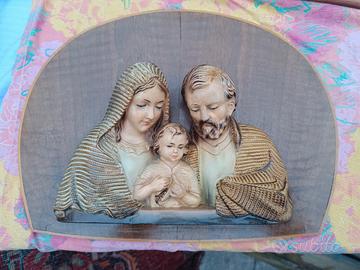 Sacra Famiglia in gesso su legno