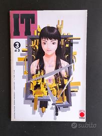 IT 3/3 di Toshiki Yui, Manga Universe 8