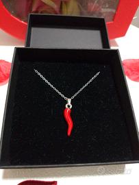 ❤️ Collana in Acciaio con Cornetto Rosso❤️
