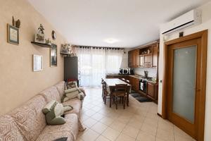 APPARTAMENTO DUPLEX IN ZONA CENTRALE A CASALSERUG