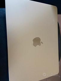 MacBook air m2 2022