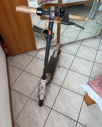 Monopattino xiaomi electric scooter 3
