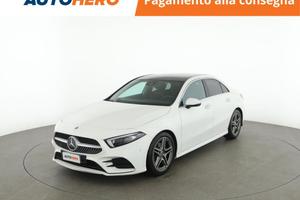 MERCEDES-BENZ A 180 d Automatic Premium