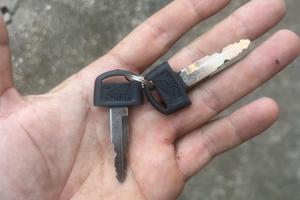 Blocchetto chiavi Honda Zx dio  3 fori  non origin