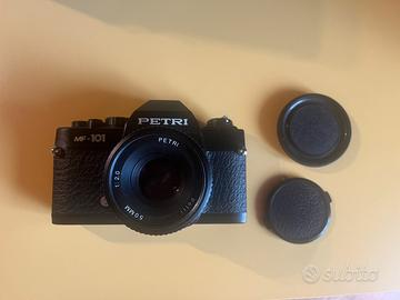 Petri MF-101 macchina fotografica vintage