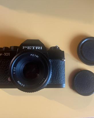 Petri MF-101 macchina fotografica vintage