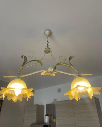 Lampadario a forma di girasole