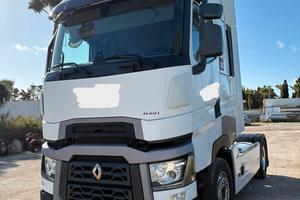 Trattore Renault T480