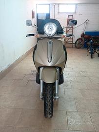 Beverly 500