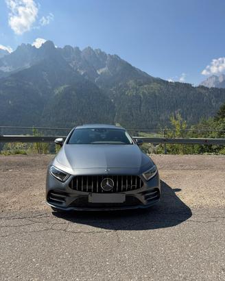 Mercedes - Benz