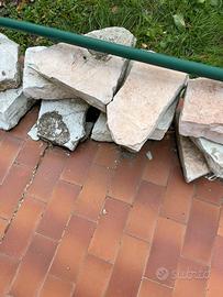 Pietre in granito per arredo giardino