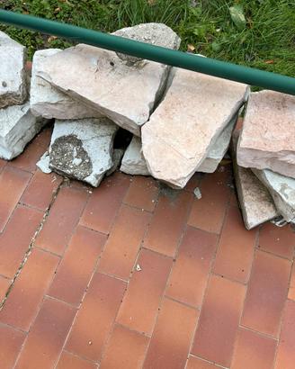 Pietre in granito per arredo giardino