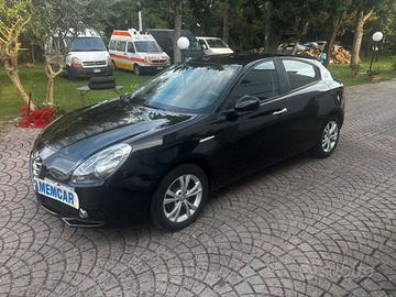 Alfa Romeo Giulietta 1,6 JTD IDONEA PER NEOPATENTA