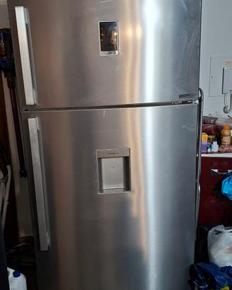 Frigo americano Beko 611L per  pezzi di ricambio