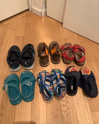 Scarpe assortite bambino taglia 22-23