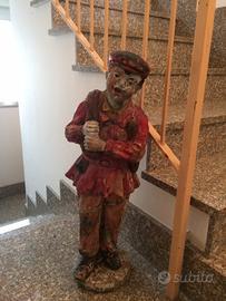 Statua bambino con sacco in cemento Vintage