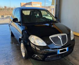 Lancia Ypsilon 1.2 Neopatentati