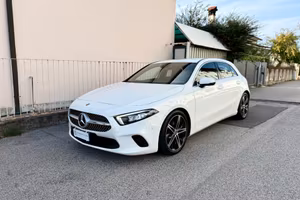 Mercedes-Benz A 250 Business auto 224cv TAGLIANDI 