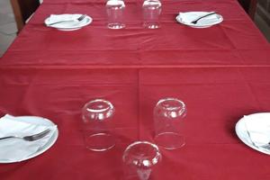 Locale per capodanno con camere e cucina