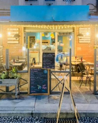 Bar bistrot a Finale Ligure