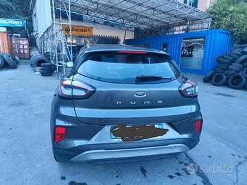 FORD PUMA 1.0 HYBRID ECOBOOST TITANIUM