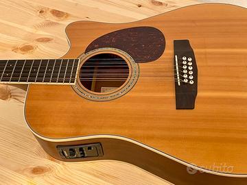 Chitarra acustica 12 corde