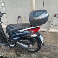kymco people  125 one 