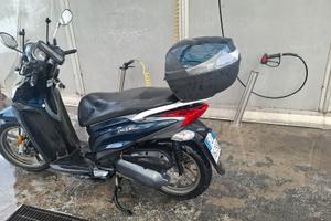kymco people  125 one 