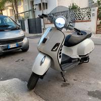 Vespa gts 300