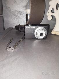 Nikon COOLPIX S203 10 MP + accessori e SD 4 GB