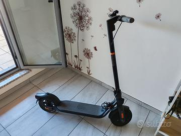 Monopattino Elettrico Segway Ninebot
